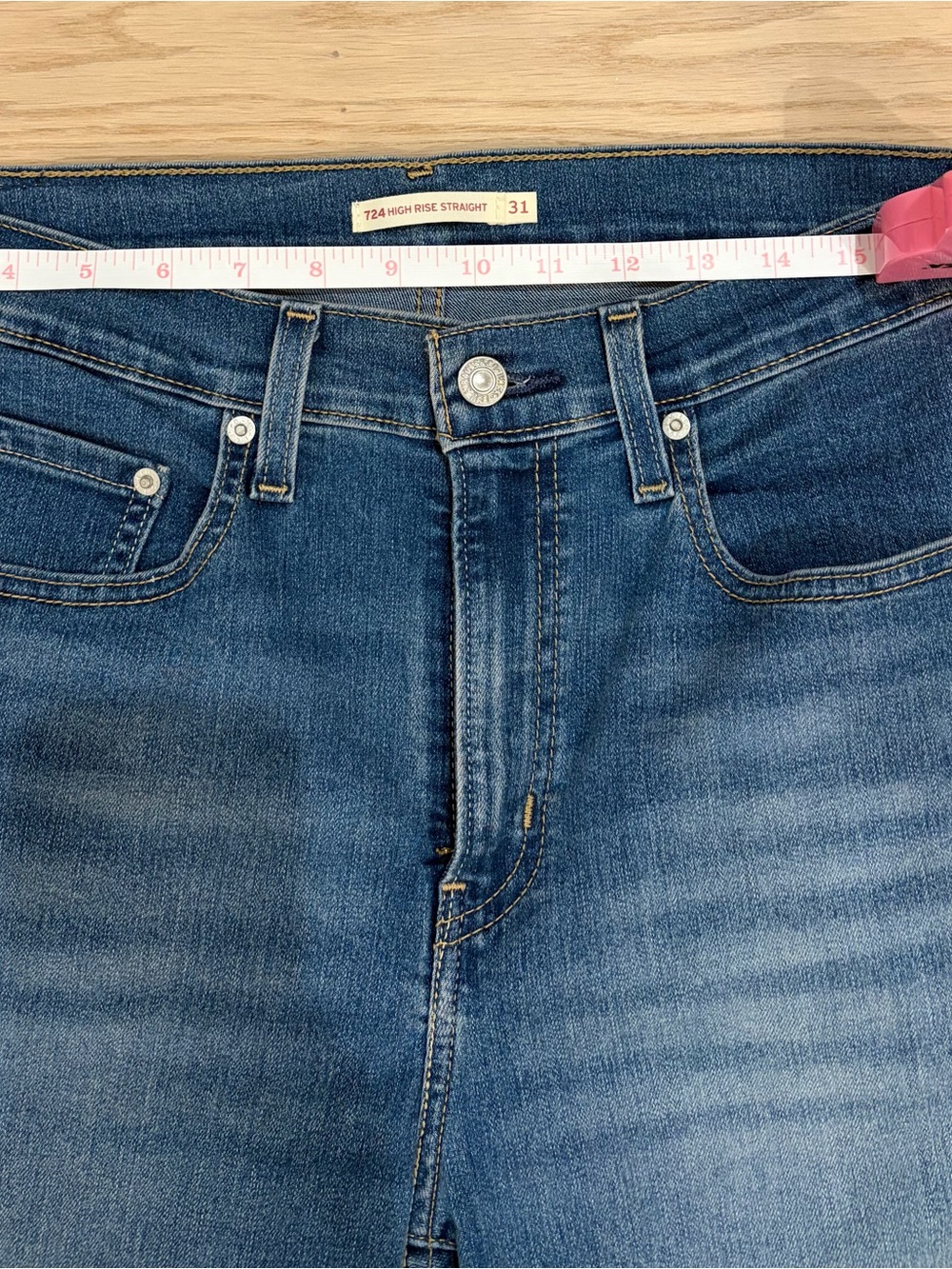 Levi's 724 High Rise Straight Blue Jeans - Picture 6 of 8